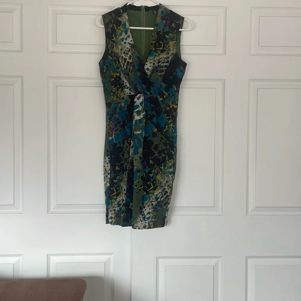Abstract Multicolor Dress - Picture 2 of 9